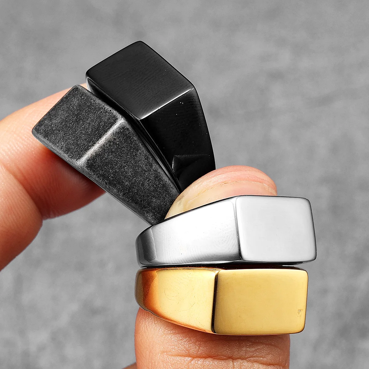 Minimalist Rectangle Engrave M - Vintage Fashion Newtown review and price