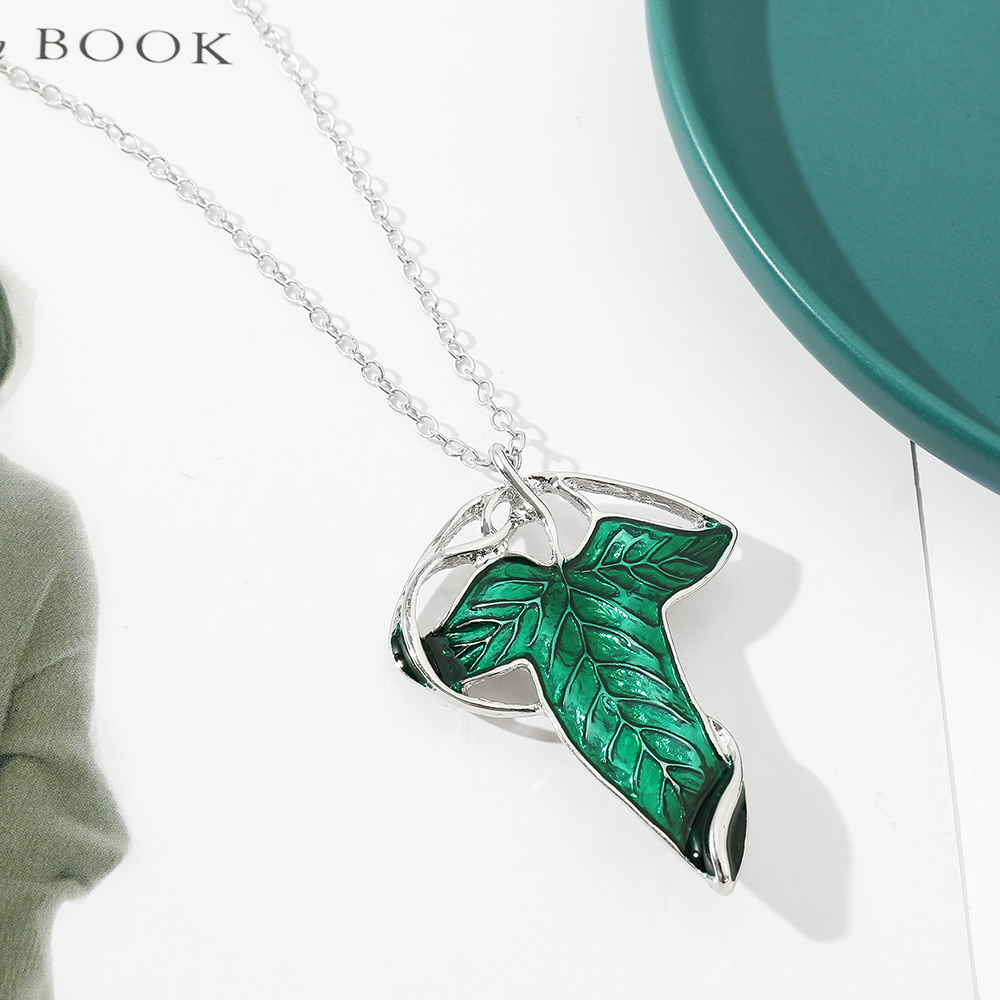 Vintage Green Leaf Pendant Nec - Vintage Fashion Tv review and price